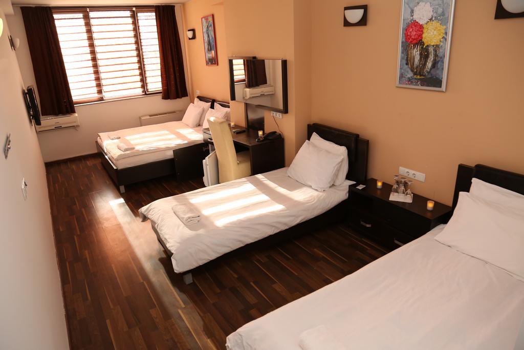 Hotel Ok Prizren Eksteriør bilde